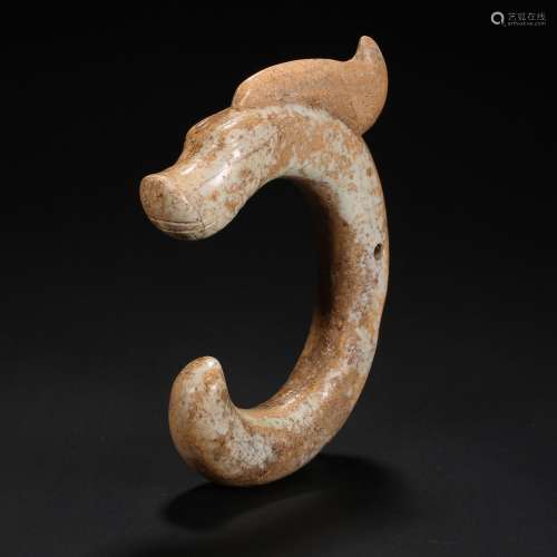 Before the Ming Dynasty,Dragon Shaped Jade