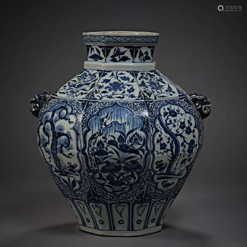 Before the Ming Dynasty,Blue and White Flower Binaural Bottl...