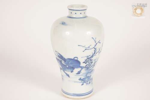 清 雅玩款 青花牧牛人物梅瓶