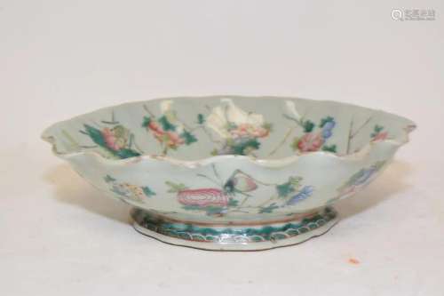 19th C. Chinese Porcelain Pea Glaze Famille Rose Bowl