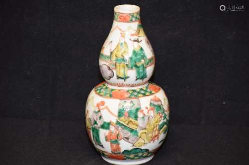 19th C. Chinese Porcelain Wucai Gourd Vase