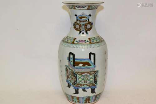 19th C. Chinese Porcelain Famille Rose Vase