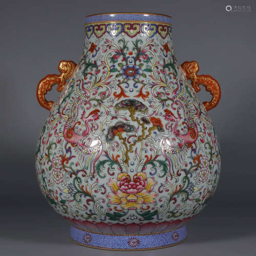 In the Qing Dynasty, the double-ear statue was painted with ...
