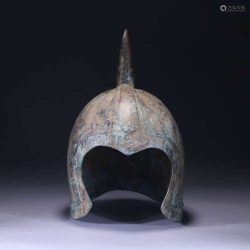 Bronze helmet in ancient China