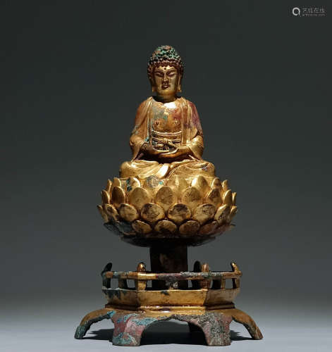 In ancient China, the gilded statue of Sakyamuni Buddha