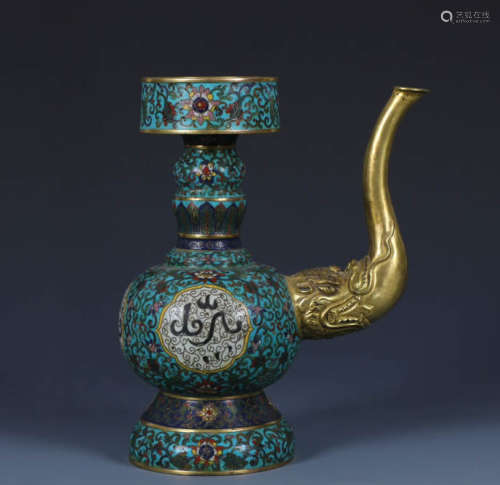 In the Qing Dynasty, the bronze cloisonne filigree enamel Ar...