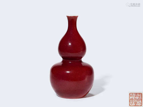 清 胭脂红釉葫芦瓶