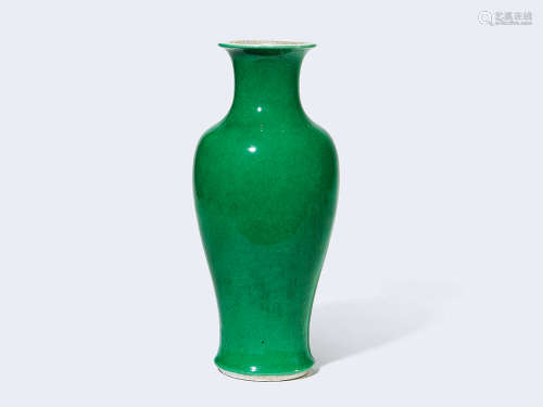 清中期 朗窑绿釉观音瓶