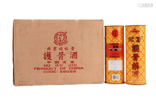 2003年产北京同仁堂出口美国皇牌护骨酒（大瓶装） 12瓶（原箱）