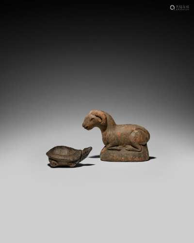 TWO GREY POTTERY ANIMAL FIGURES Yuan dynasty (2)