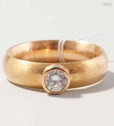 SOLITAIRE-BRILLANT-RING