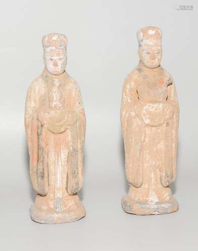 LOT: 2 BEAMTENFIGUREN