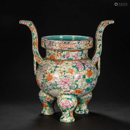 CHINESE PASTEL INCENSE BURNER FROM QING DYNASTY