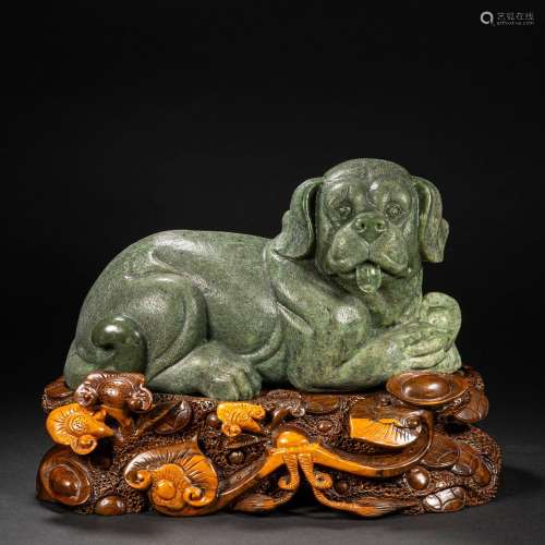 CHINESE HETIAN JADE DOG OF QING DYNASTY