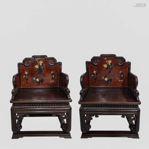 A PAIR OF CHINESE QING DYNASTY MAHOGANY CHAIRS