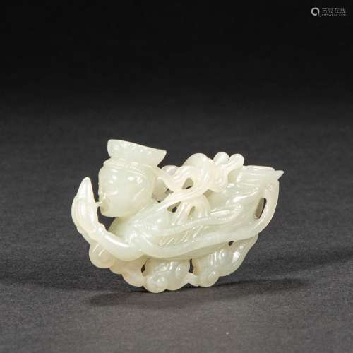 HETIAN JADE FLYING IN THE BEFORE MING DYNASTY OF CHINA