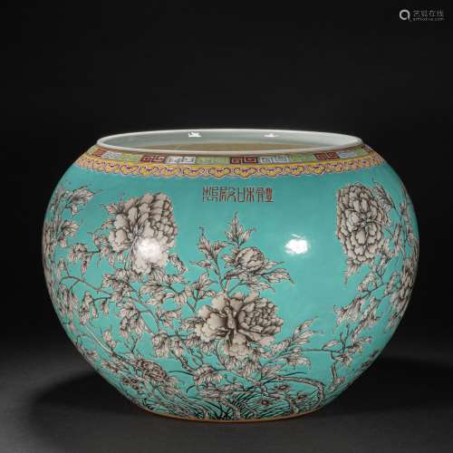 CHINESE PASTEL ROLL CYLINDER FROM QING DYNASTY