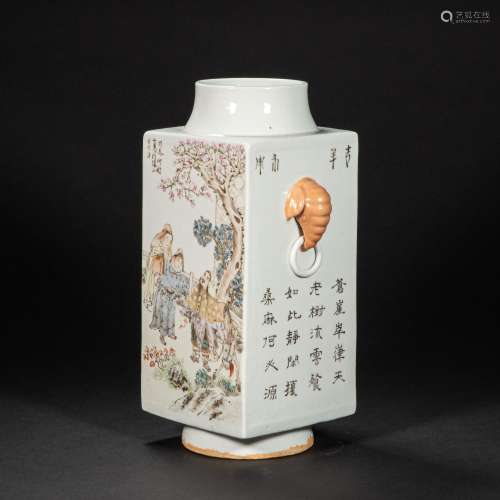 CHINESE PASTEL VASE FROM QING DYNASTY