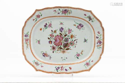 A scalloped serving platter