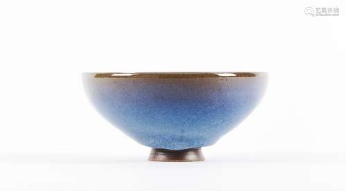 A Junyao style bowl