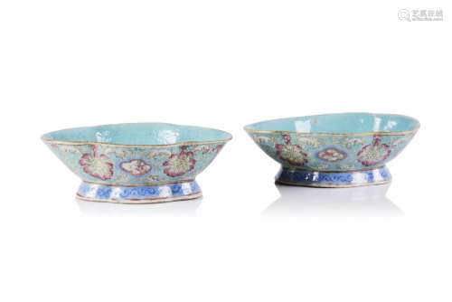A pair of turquoise-ground Famille Rose lobed stem bowls