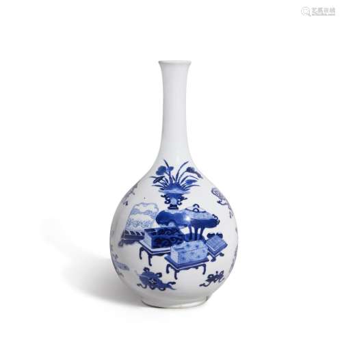 A blue and white 'Hundred Antiques' bottle vase, Qing dynast...