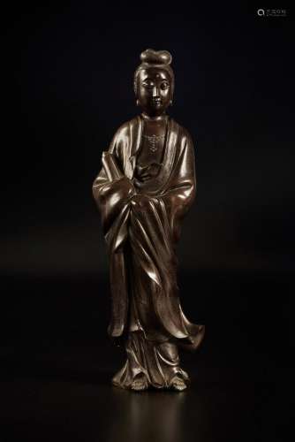 A silver-inlaid bronze figure of Guanyin, Qing dynasty | 清 ...