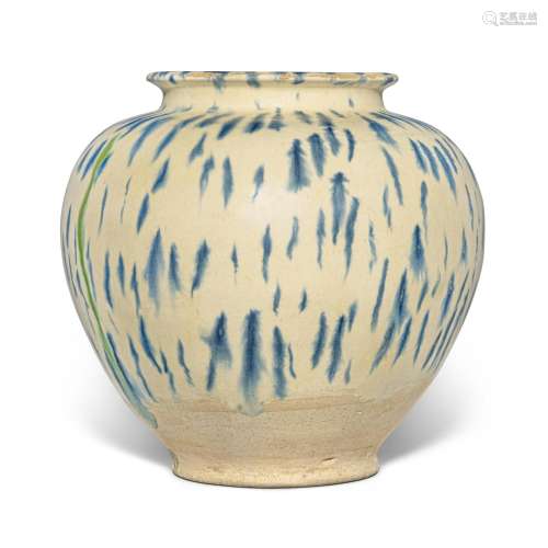 A blue-splashed pottery jar, Tang dynasty | 唐 白釉藍彩罐