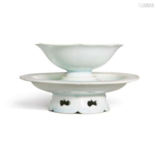 A Qingbai lobed cup and stand, Southern Song dynasty | 南宋 ...