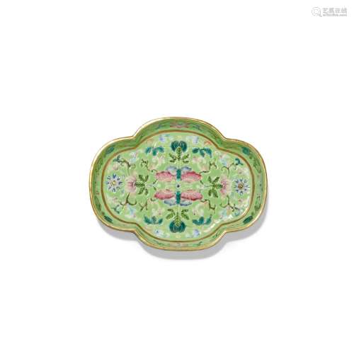 A lime-green-ground famille-rose quadrilobed 'butterfly' tra...