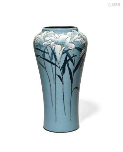 ANDŌ JŪBEI (1876-1953) A Fine Moriage Cloisonné-Enamel Vase ...