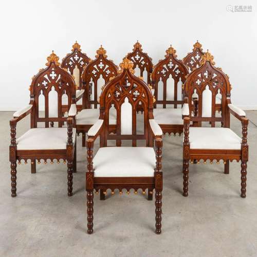 An exceptional set of 8 Thrones, sculptured wood in a gothic...