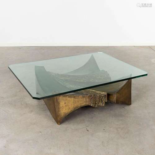 SANTA (1925-1979) A coffee table, bronze and glass, brutalis...