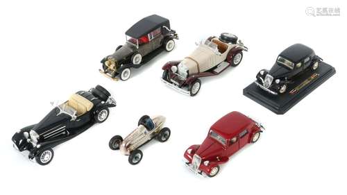 6 Modellautos 4 x Burago, ca. 1990er Jahre,  M: ca. 1:18 und...