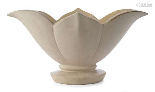 Fulham Pottery<br />
<br />
Lotus leaf shaped mantel vase ‘F...