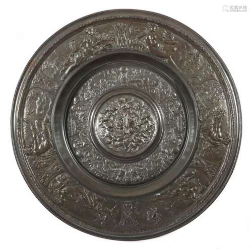 Großer Reliefteller England, 19. Jh., Eisen bronziert, runde...