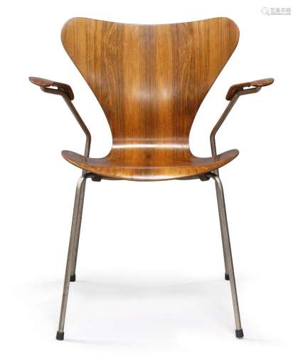 Arne Jacobsen (1902-1971) for Fritz Hansen<br />
<br />
Mode...