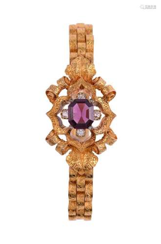 A FRENCH MID 19TH CENTURY GOLD, GARNET AND DIAMOND BRACELET,...