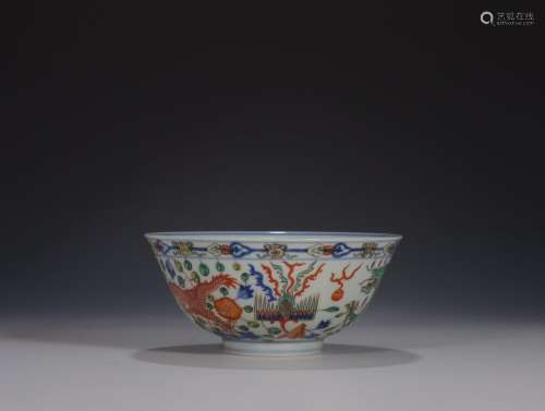 Doucai Shuanglong Chasing Pearl Flower Kui Feng Pattern Bowl