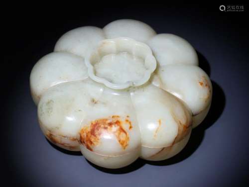 Hetian Jade Petal Box