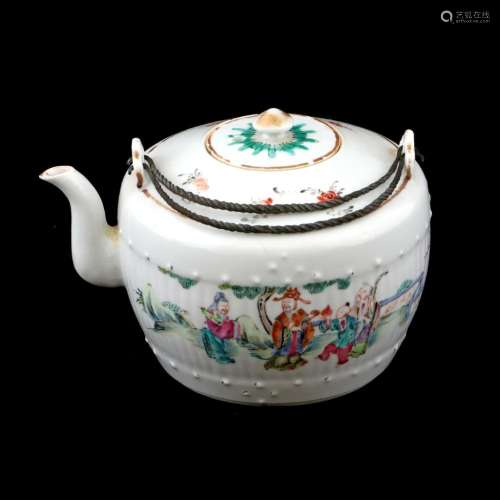 China's porcelain teapot, reign Tongzhi (1862-1873)