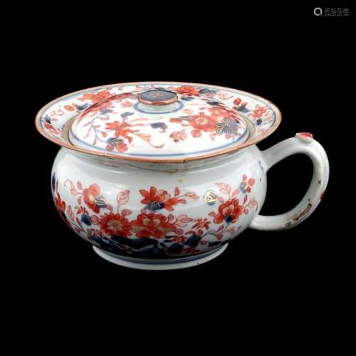Penic with Chinese porcelain lid, Qianlong (1736-1795)