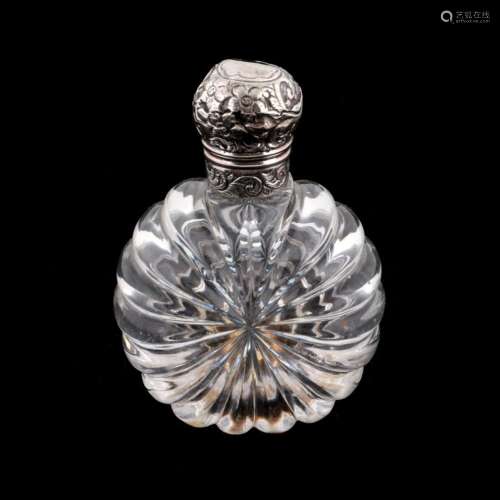 Crystal perfume bottle cut with silver lid, 19th century. Ni...