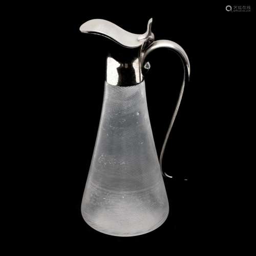 Small jug in spiral glass