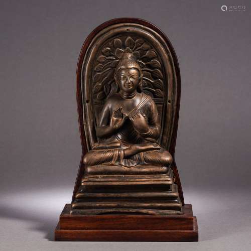 A Bronze Seated Shakyamuni