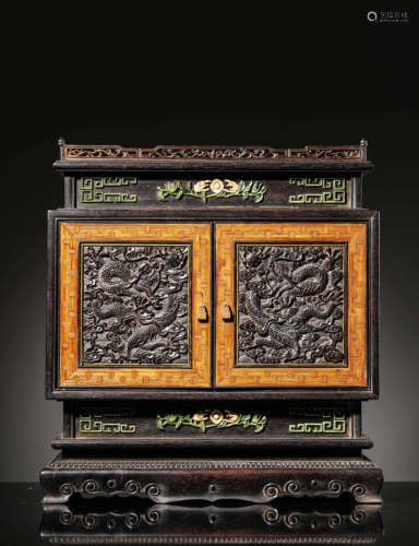 A Red Sandalwood Dragon Box