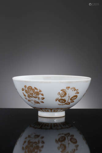 A White Glaze Gold-Decoration Bowl, Xuande Mark