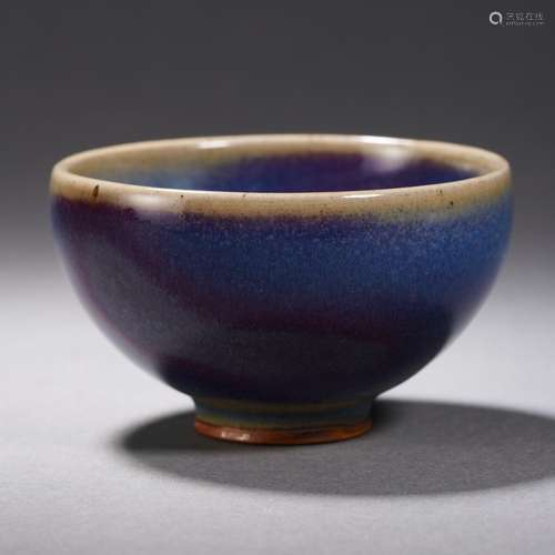 A Jun-ware Teacup