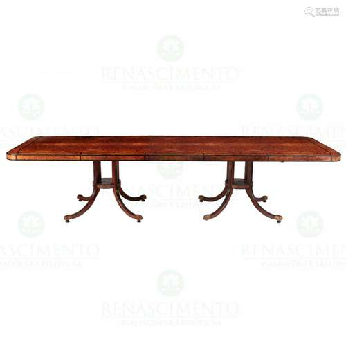 A LARGE TABLE FOR DINING ROOM OR MEETINGS