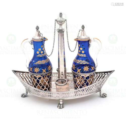 A CRUET SET